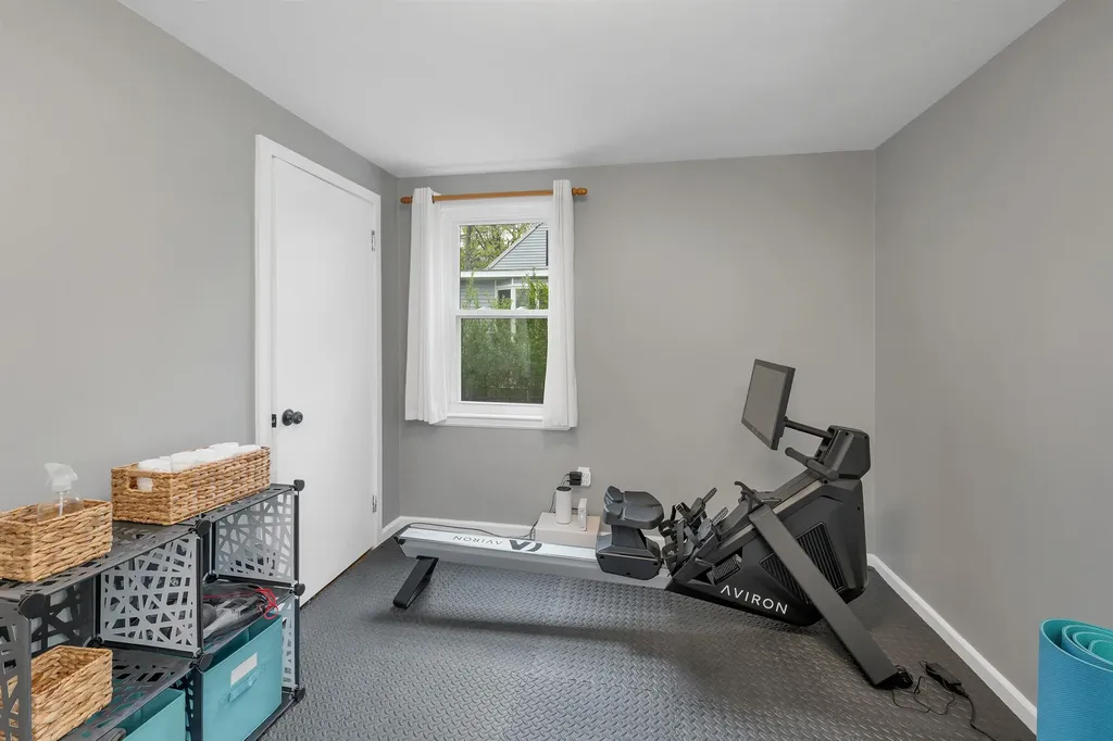 74 Pine Street Rollinsford NH 03869