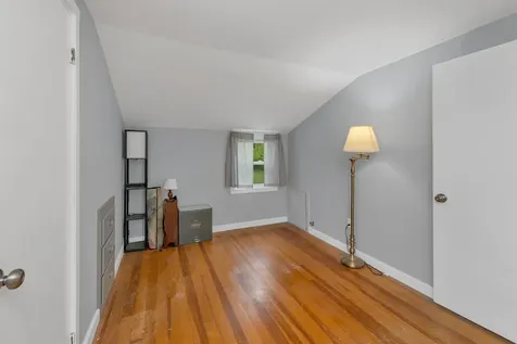 74 Pine Street Rollinsford NH 03869