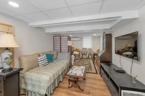 74 Pine Street Rollinsford NH 03869