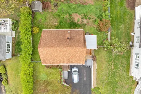 74 Pine Street Rollinsford NH 03869