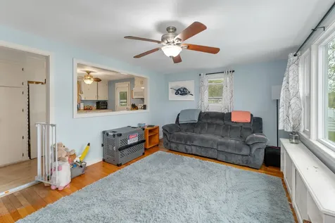 74 Pine Street Rollinsford NH 03869