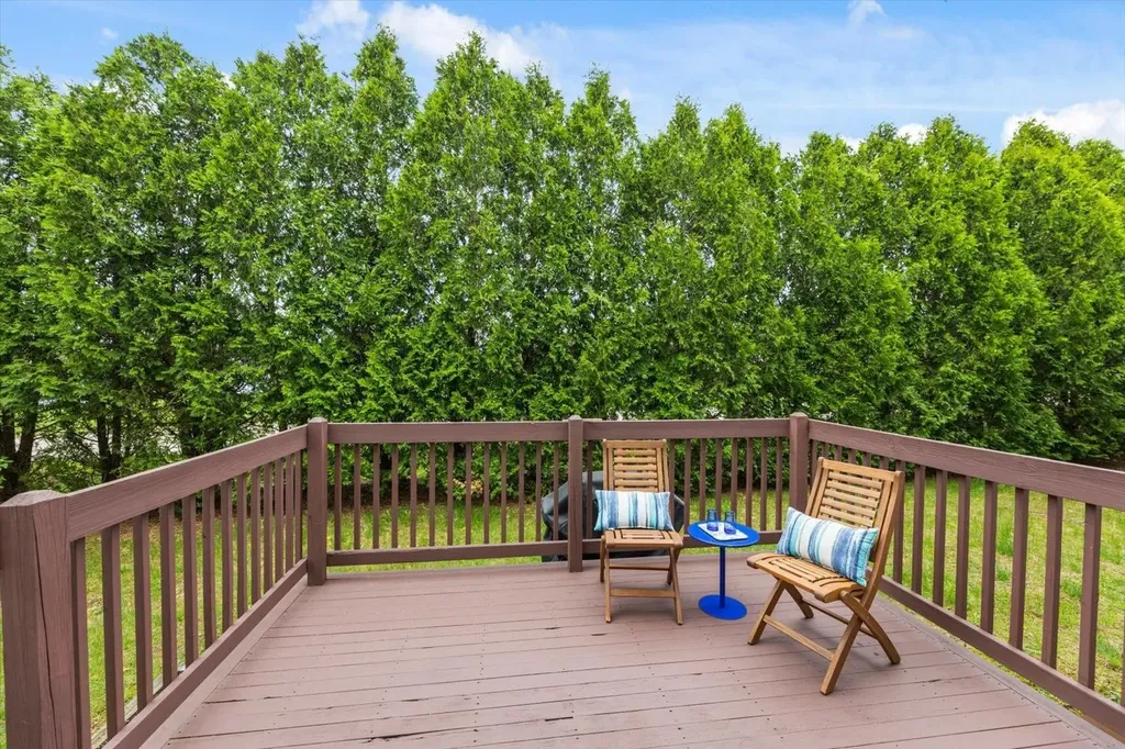 14 East Ridge Drive Peterborough NH 03458
