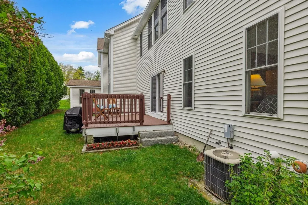 14 East Ridge Drive Peterborough NH 03458