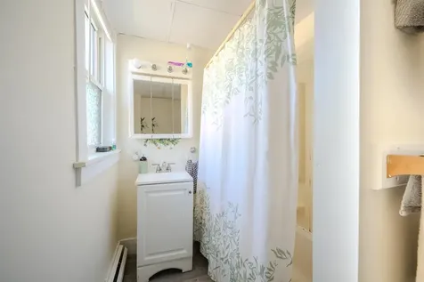 40 River Street Rochester NH 03867