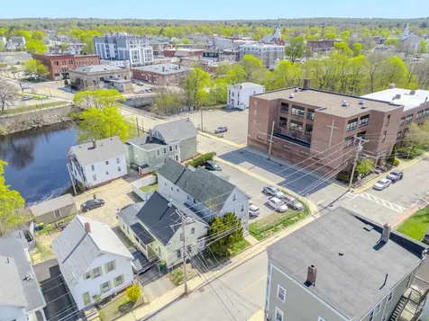 40 River Street Rochester NH 03867