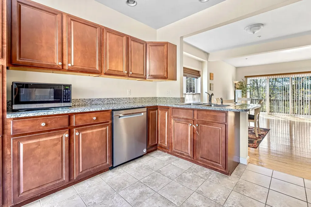 51 Hackett Hill Road Manchester NH 03102