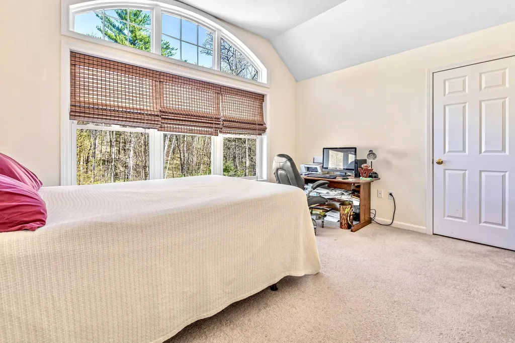 51 Hackett Hill Road Manchester NH 03102