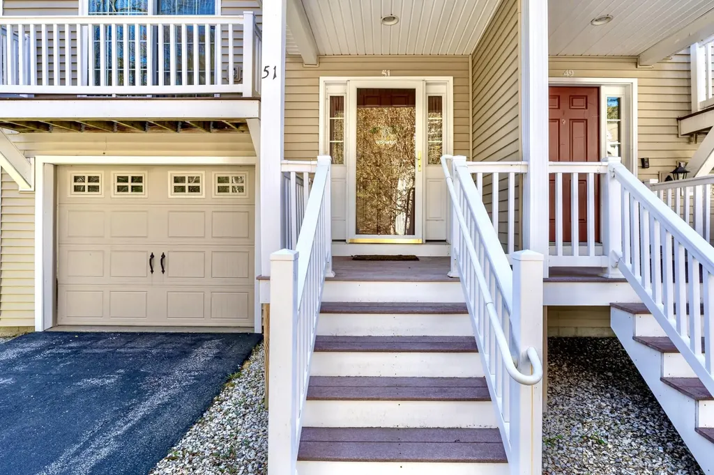 51 Hackett Hill Road Manchester NH 03102