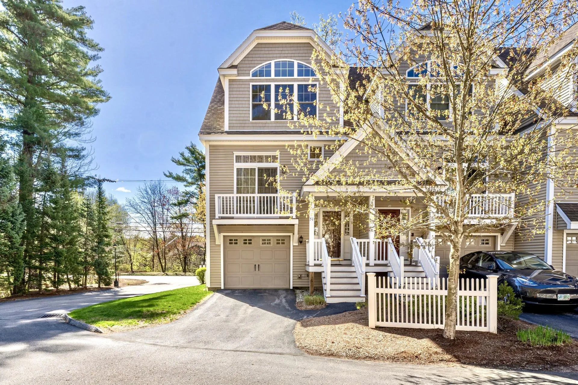 51 Hackett Hill Road Manchester NH 03102