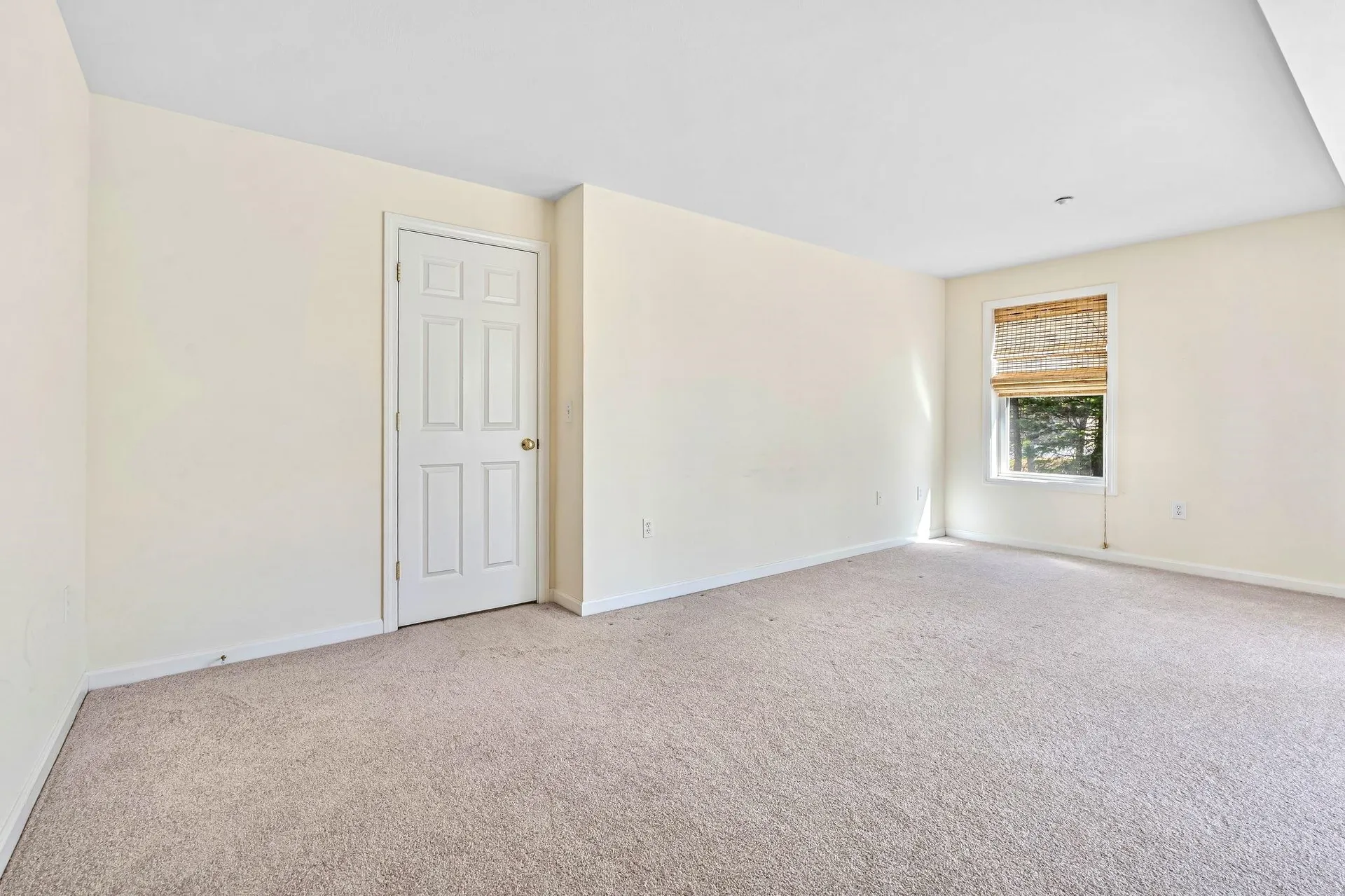 51 Hackett Hill Road Manchester NH 03102