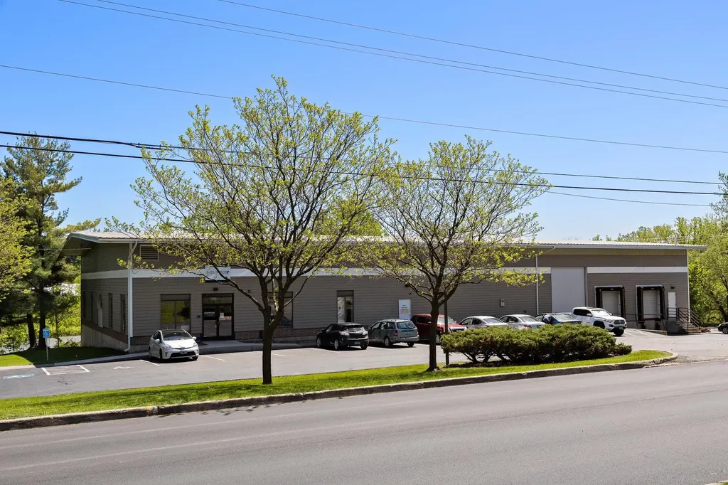 2 Gregory Drive South Burlington VT 05403-9998