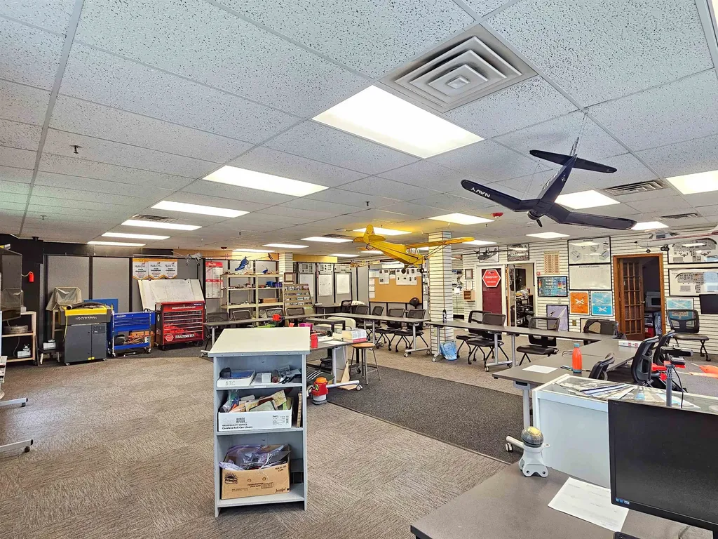 2 Gregory Drive South Burlington VT 05403-9998