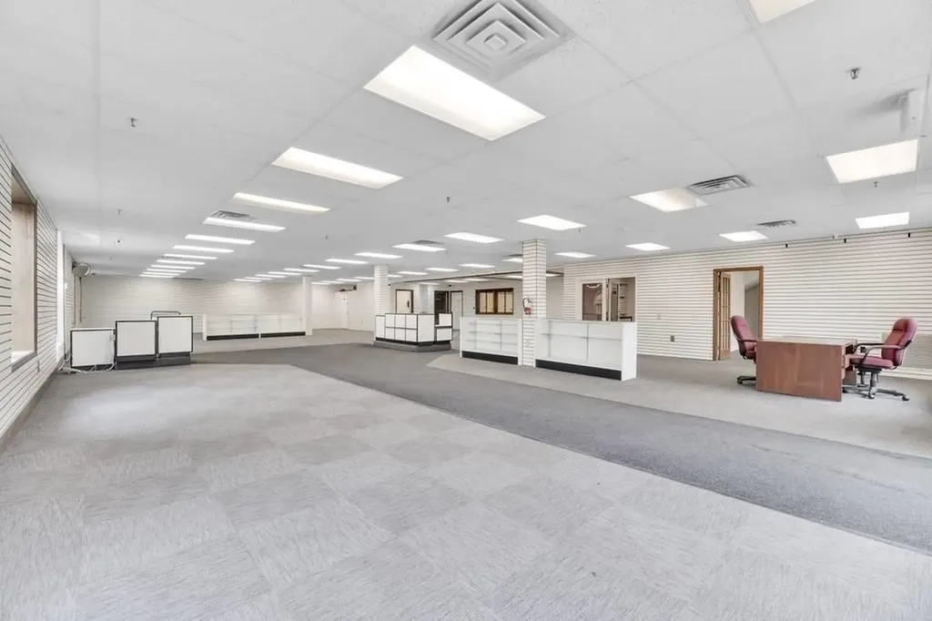 2 Gregory Drive South Burlington VT 05403-9998