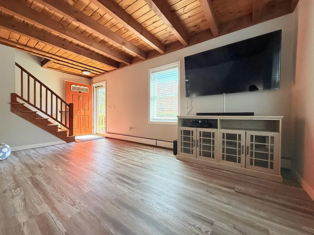 3 Cindy Avenue Claremont NH 03743