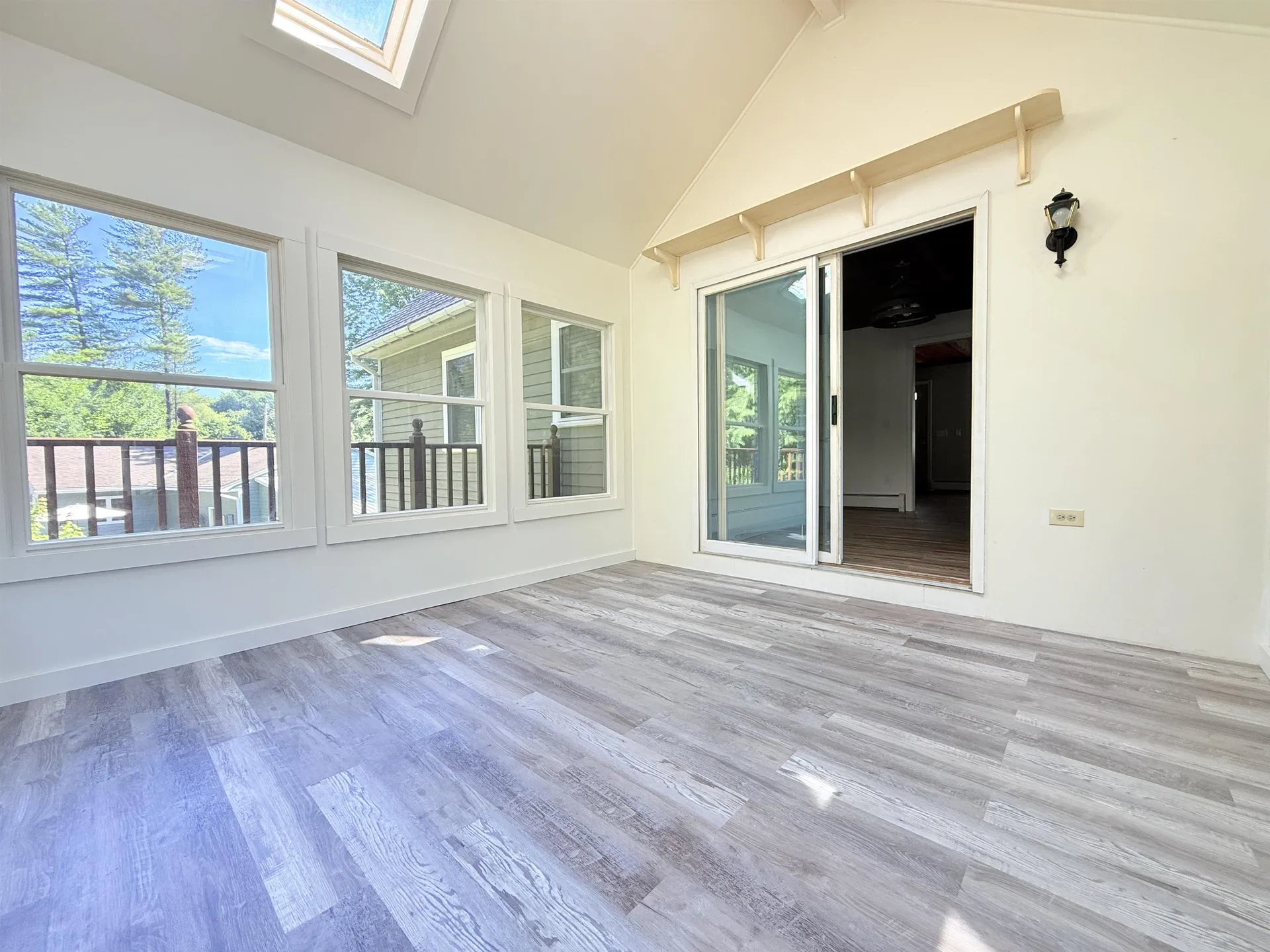 3 Cindy Avenue Claremont NH 03743