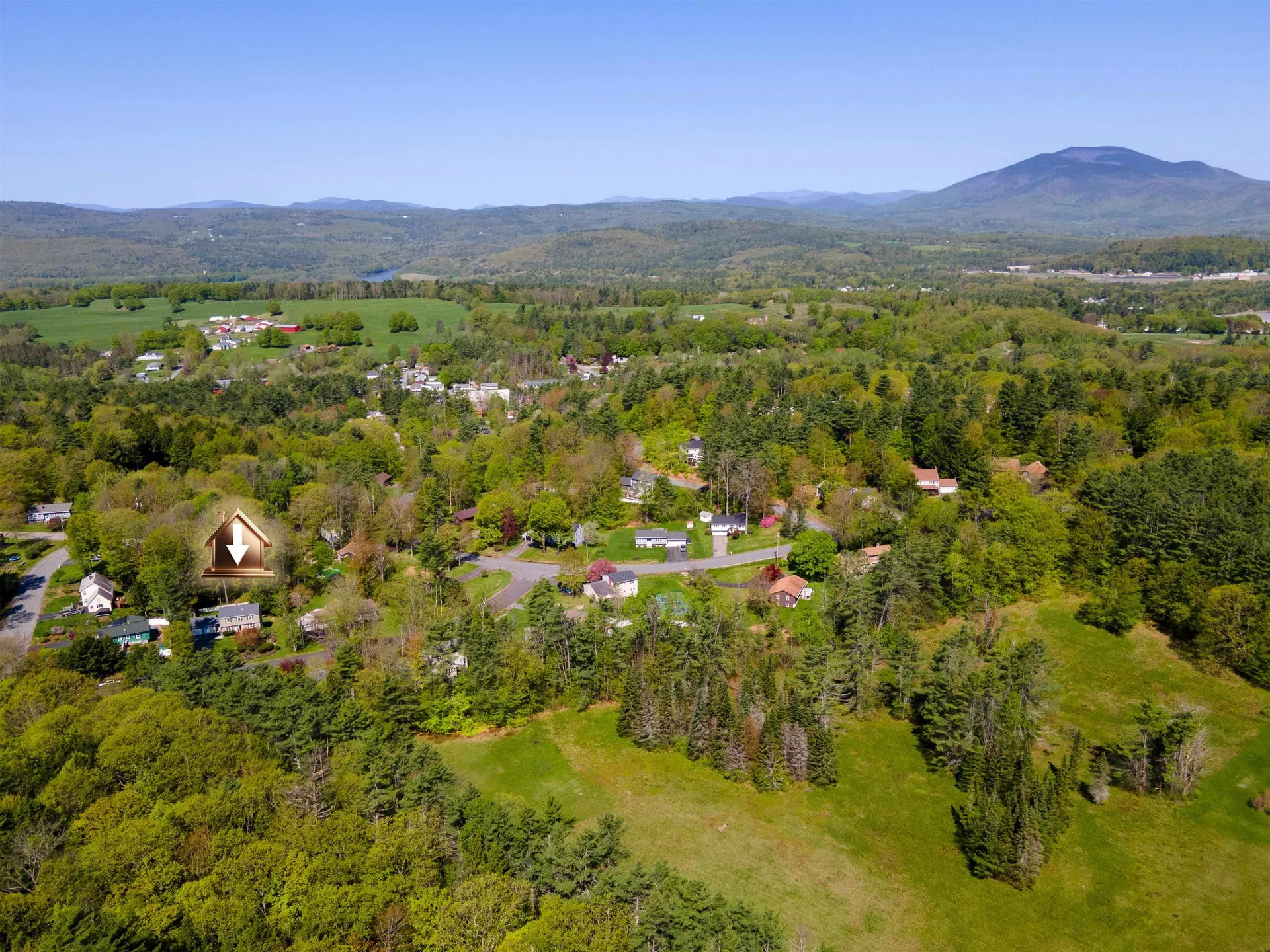 3 Cindy Avenue Claremont NH 03743