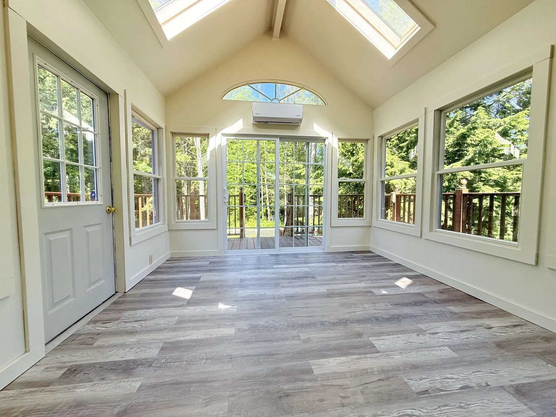 3 Cindy Avenue Claremont NH 03743