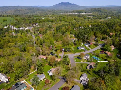 3 Cindy Avenue Claremont NH 03743