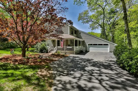 51 Hillcrest Road Goffstown NH 03045