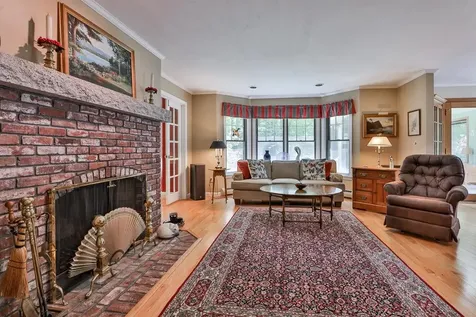 51 Hillcrest Road Goffstown NH 03045