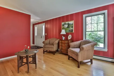 51 Hillcrest Road Goffstown NH 03045