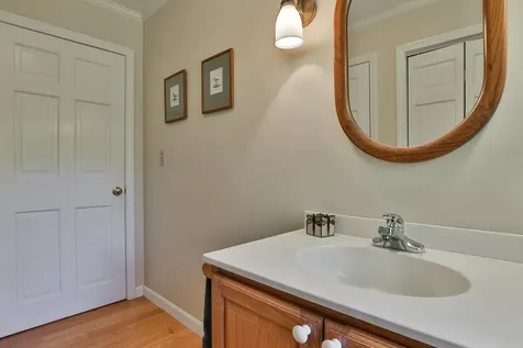 51 Hillcrest Road Goffstown NH 03045