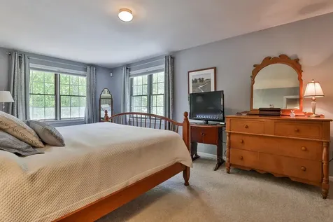 51 Hillcrest Road Goffstown NH 03045