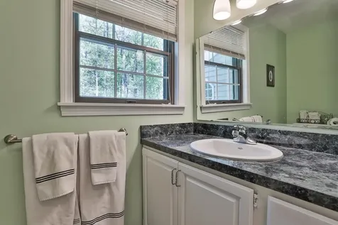 51 Hillcrest Road Goffstown NH 03045