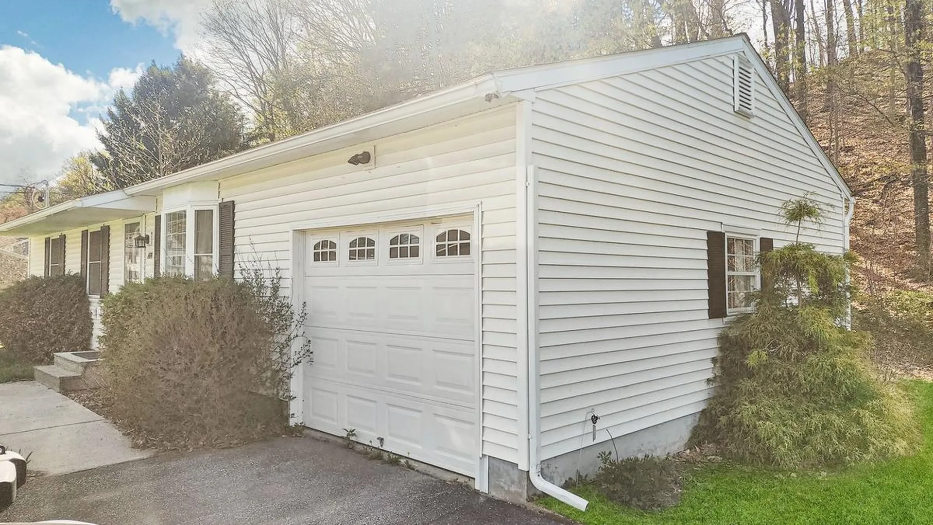 1474 Hartford Avenue Hartford VT 05001