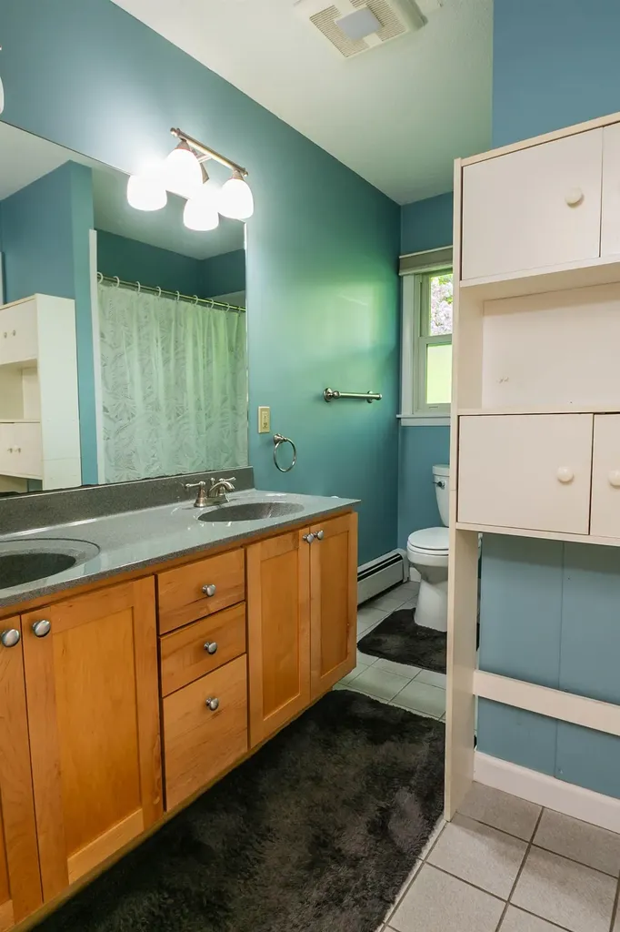 17 Mountain View Boulevard South Burlington VT 05403