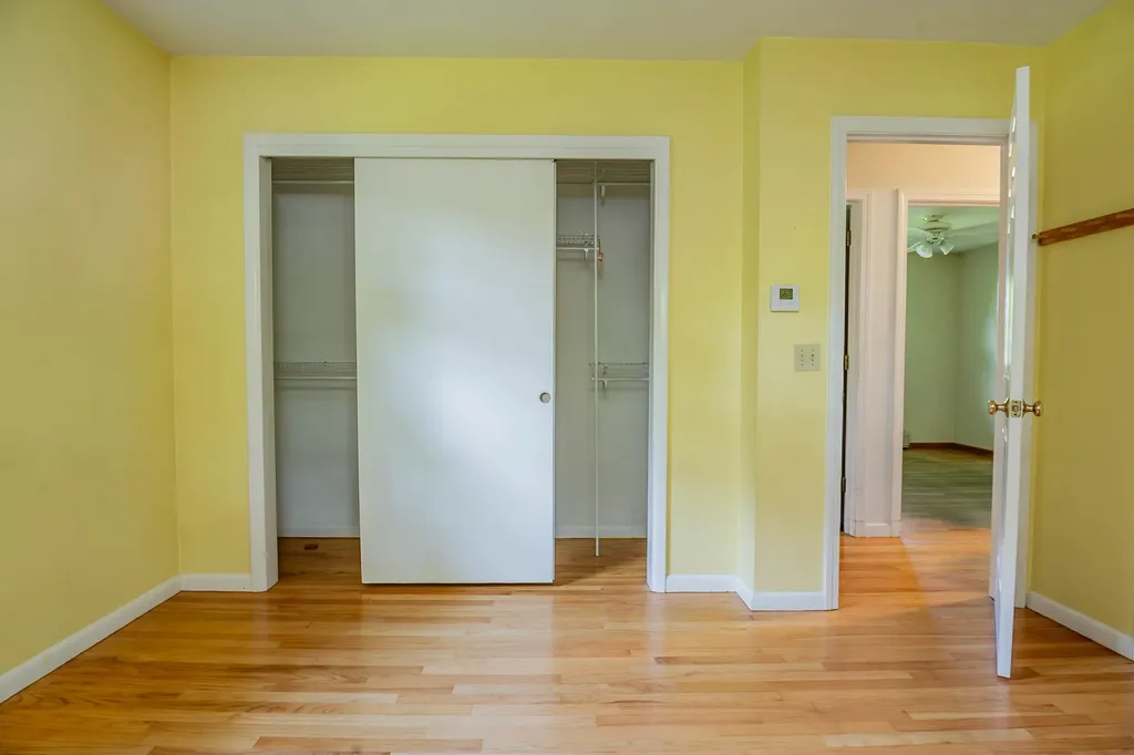 17 Mountain View Boulevard South Burlington VT 05403