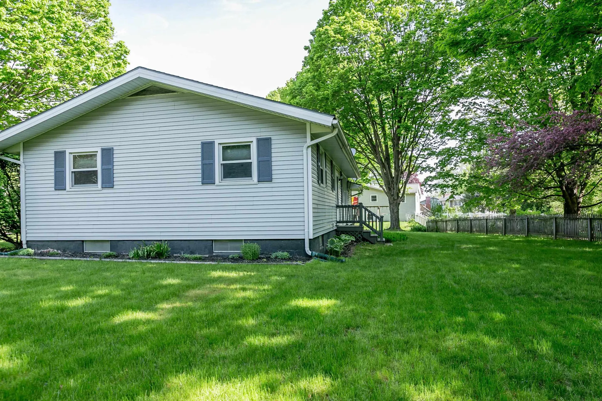 17 Mountain View Boulevard South Burlington VT 05403