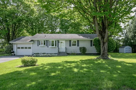 17 Mountain View Boulevard South Burlington VT 05403