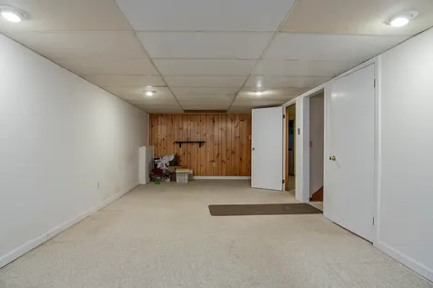 17 Mountain View Boulevard South Burlington VT 05403