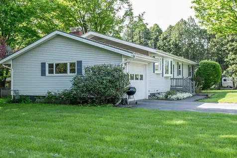 17 Mountain View Boulevard South Burlington VT 05403