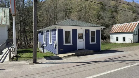 48 Vermont Route 125 Hancock VT 05748