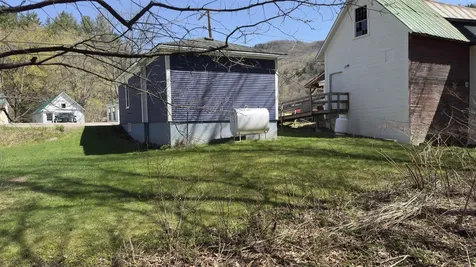 48 Vermont Route 125 Hancock VT 05748