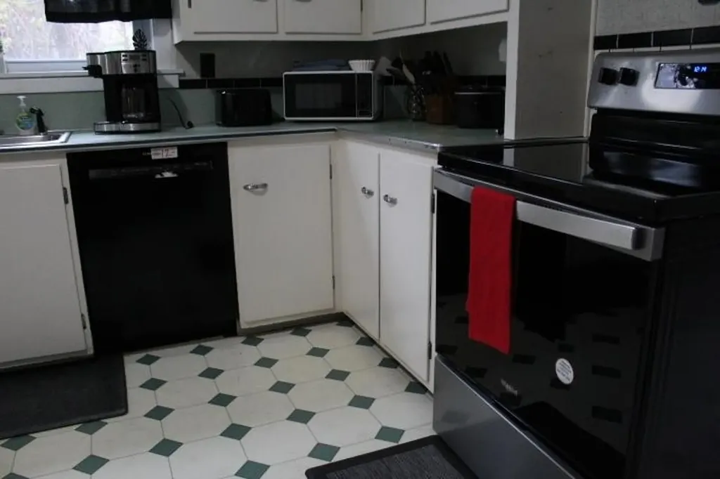 182 Madison Avenue Berlin NH 03570