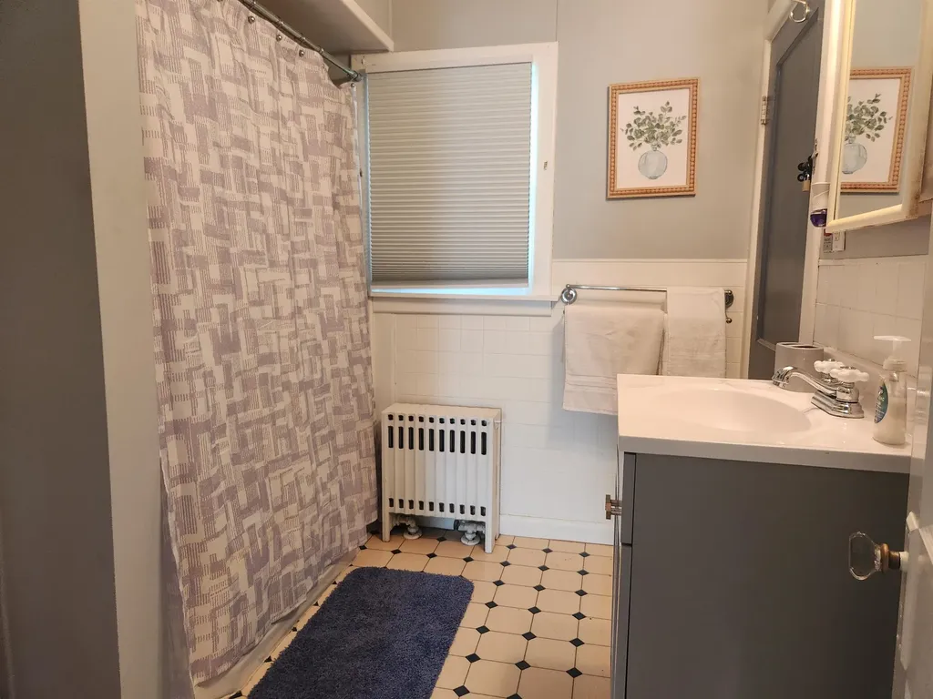 182 Madison Avenue Berlin NH 03570