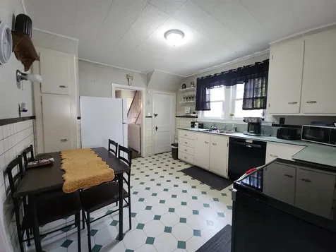 182 Madison Avenue Berlin NH 03570