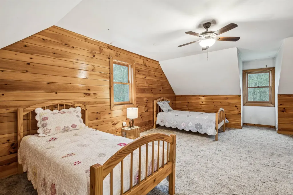 401 Brook Road Chelsea VT 05038