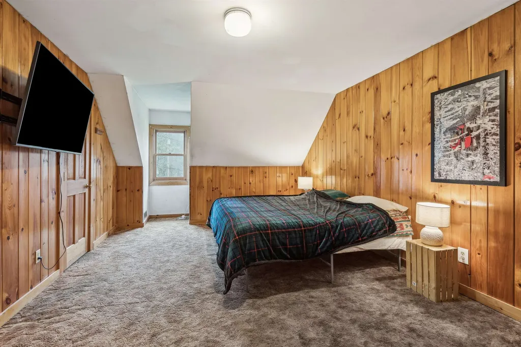 401 Brook Road Chelsea VT 05038