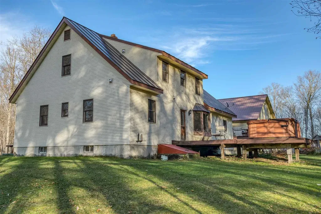 401 Brook Road Chelsea VT 05038