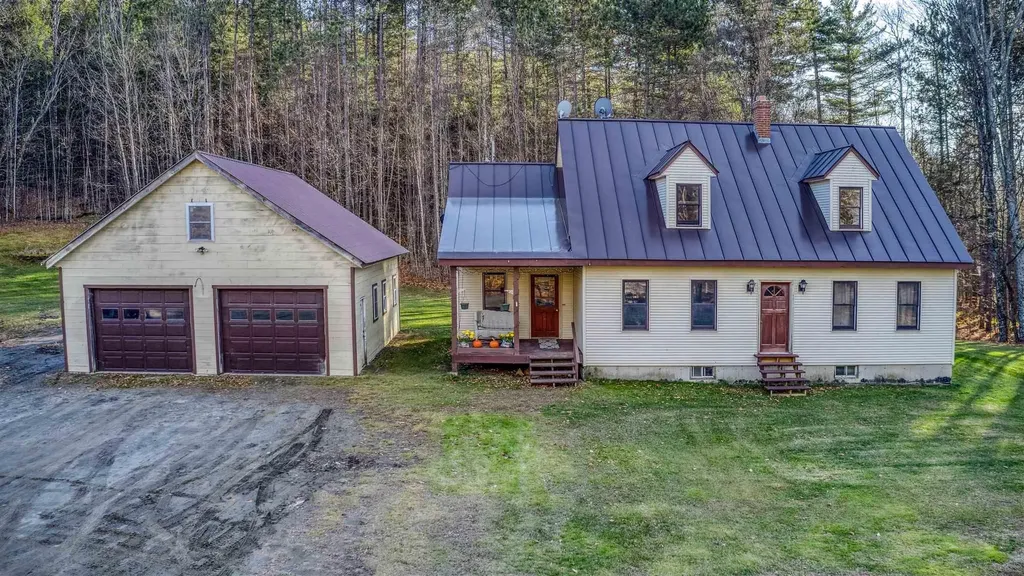 401 Brook Road Chelsea VT 05038