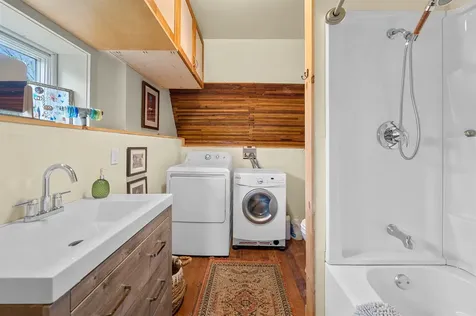 16 Dimetro Road Warren VT 05674