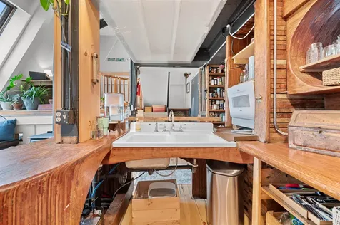 16 Dimetro Road Warren VT 05674