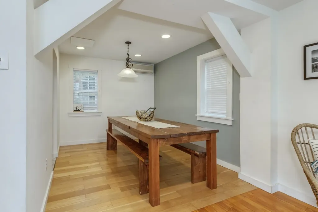 61 Central Street Sunapee NH 03782