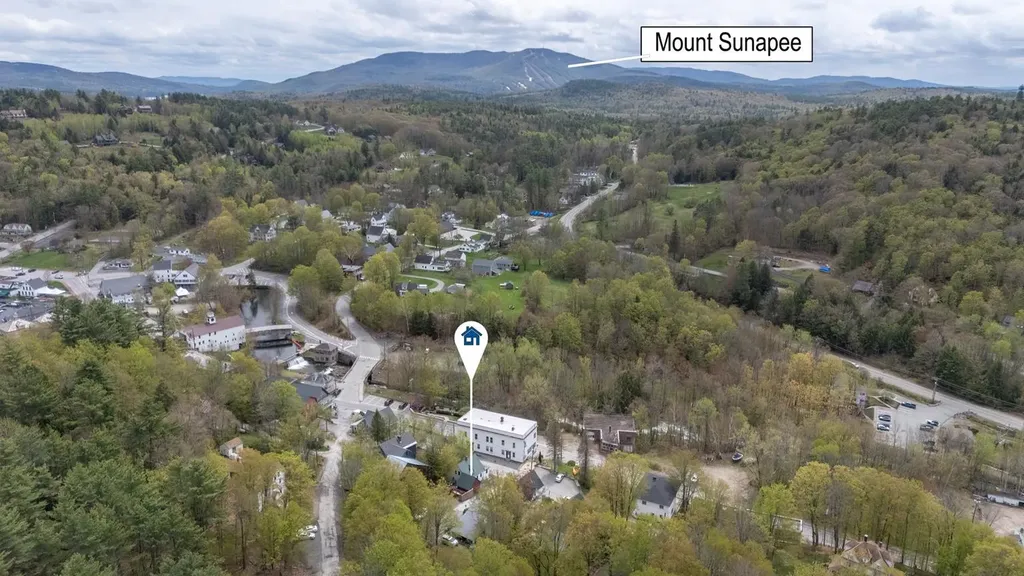 61 Central Street Sunapee NH 03782