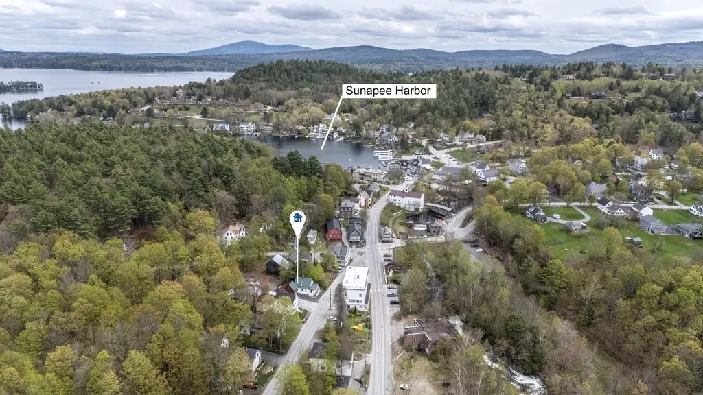 61 Central Street Sunapee NH 03782
