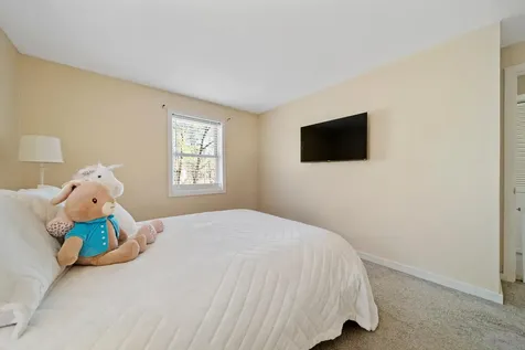 167a Hampstead Road Derry NH 03038